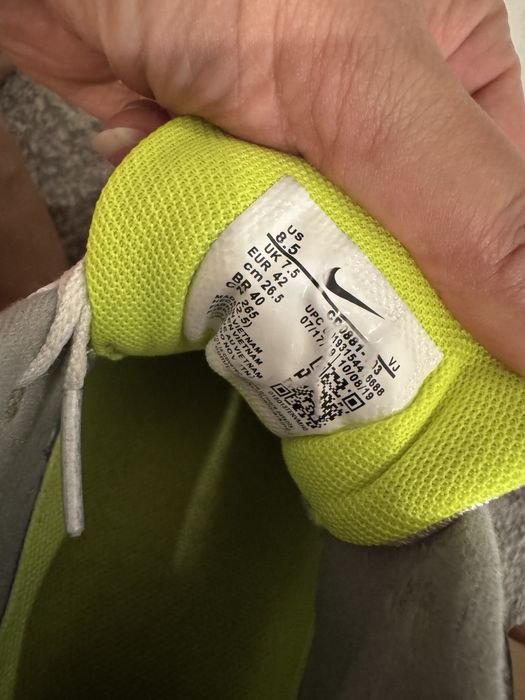 Кроссовки демисезонные