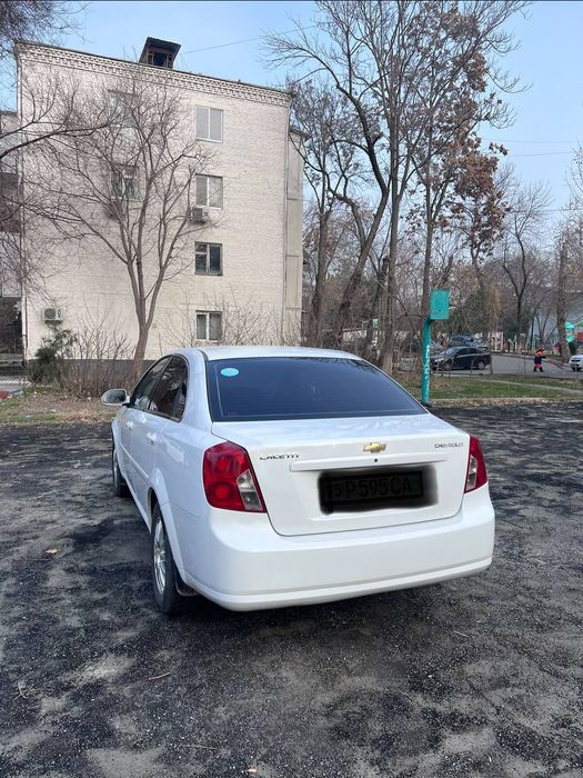Chevrolet Lacceti 1.8 avtomat