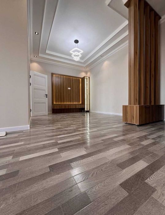 Юнусабад3, 3/7/7 Новостройка кирпичный продаётся 65м2