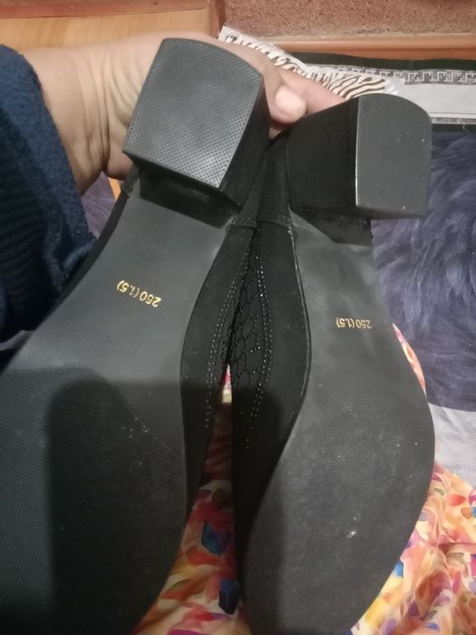 Женскии Замочь Етык 38,39раз