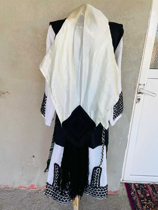 Македонска носия