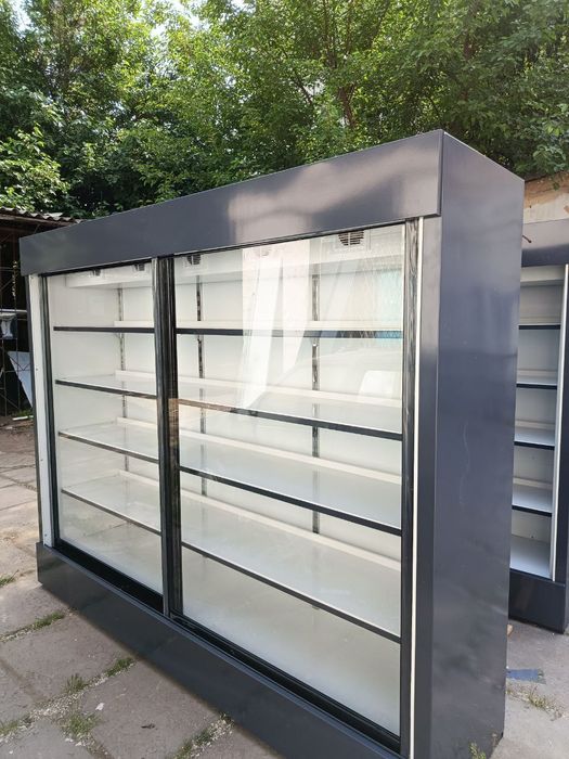 Витрина холодильник