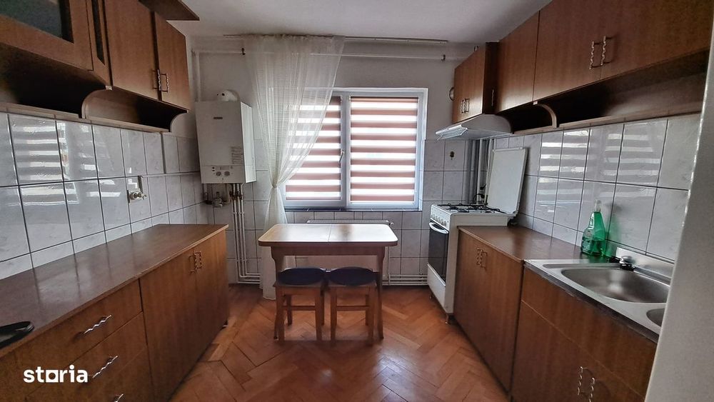 Apartament cu balcon și loc de parcare în Timișoara