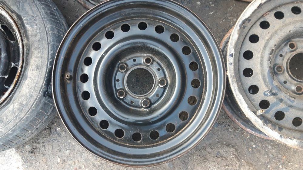 BMW diska  orginal  15 list rameri без камер