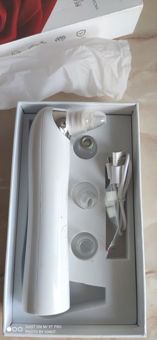 Aparat vacuum multifunctional Indepartare Puncte Negre