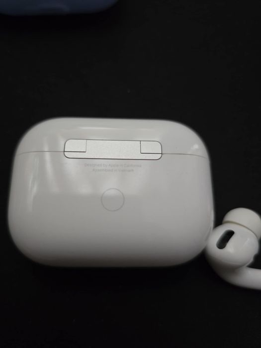 Apple Air Pods Pro 1st Gen с проблем