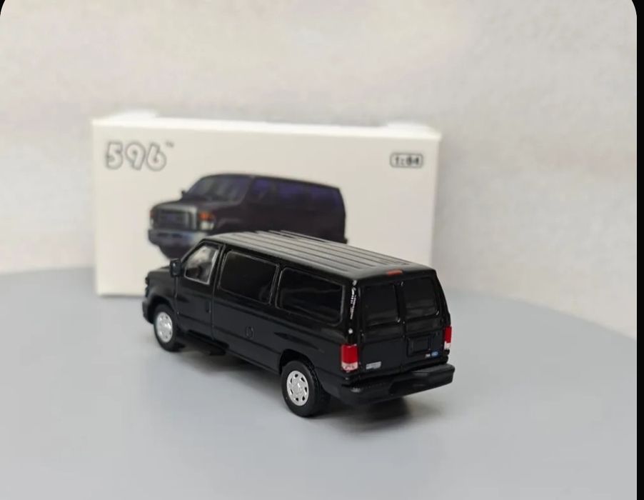 Продам Модельку Ford