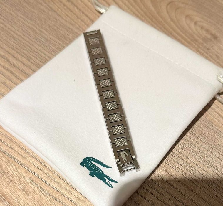 /ОРИГИНАЛНА/ Lacoste Metropole Гривна