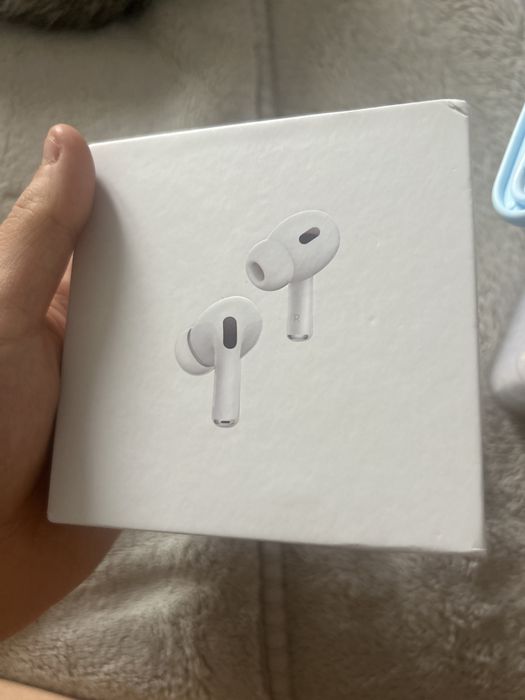 AirPods Pro ORIGINALE serie valida si in garantie pana in 2026