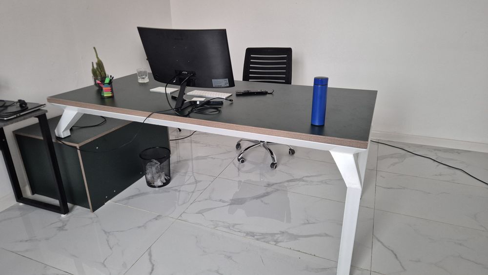 Офис мебельдері сатылады