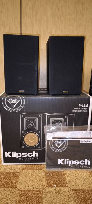 Продаю абсолютно новые полочные колонки Klipsch