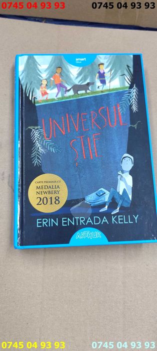 carte carti universul stie de Erin Entrada Kelly cartonata