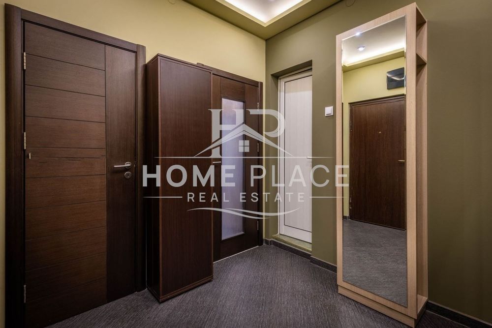 ТРИСТАЕН апартамент под наем - Център