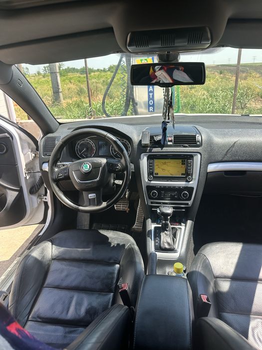 Skoda Octavia 2 vrs 2.0 tdi automata 170 cp