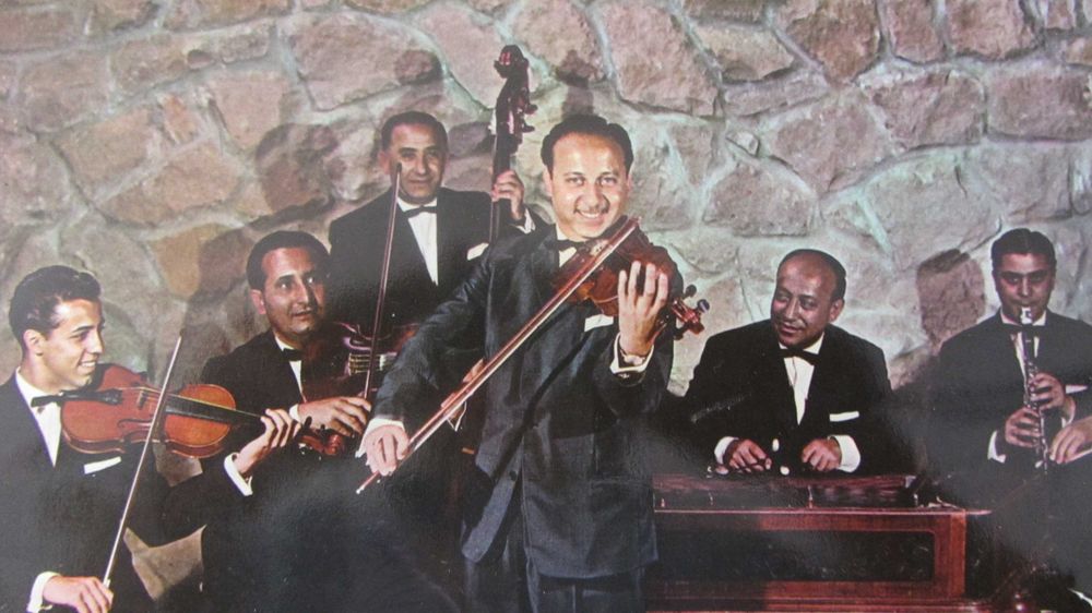 Muzica veche ungureasca  magyar dalok es csardasok discuri vinil