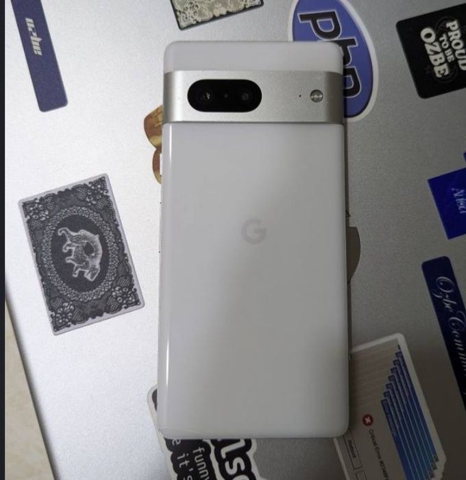 Google Pixel 7 (Snow White)