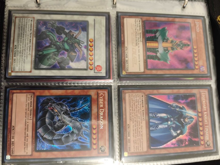 Продавам Yu-Gi-Oh карти