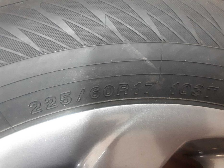 Титан с покрышкой