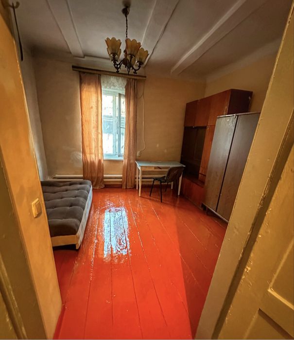 Срочно сдам одну комнату в доме