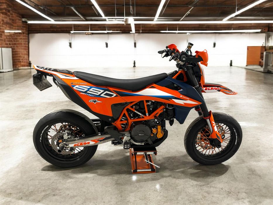 Ktm 690 smc R 2023