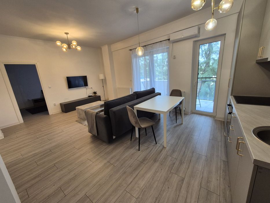 Apartament 2 camere cu parcare  si balcon Torontalului Vox