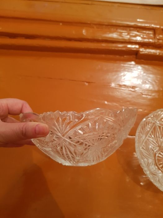 Продам посуду хрусталь и стекло
