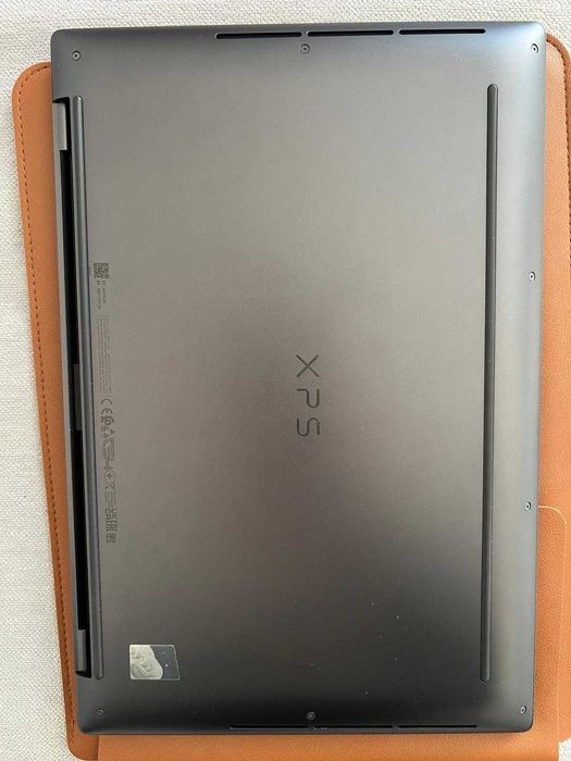 Dell XPS 14 9440 14.5" Ultra i7 155H 32GB Ram/ pana 8 ian pret 2500 Fx