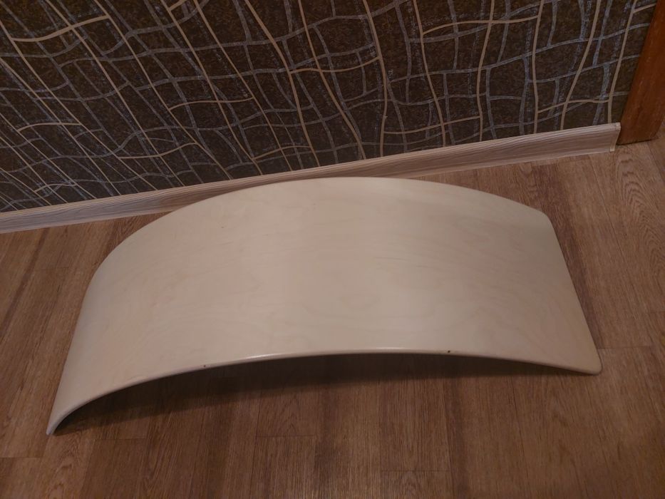 Сибборд,  полусфера балансировочная