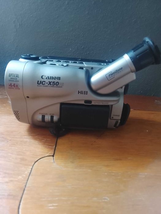 Canon UC-X50Hi Hi8 – Completă, funcționează perfect