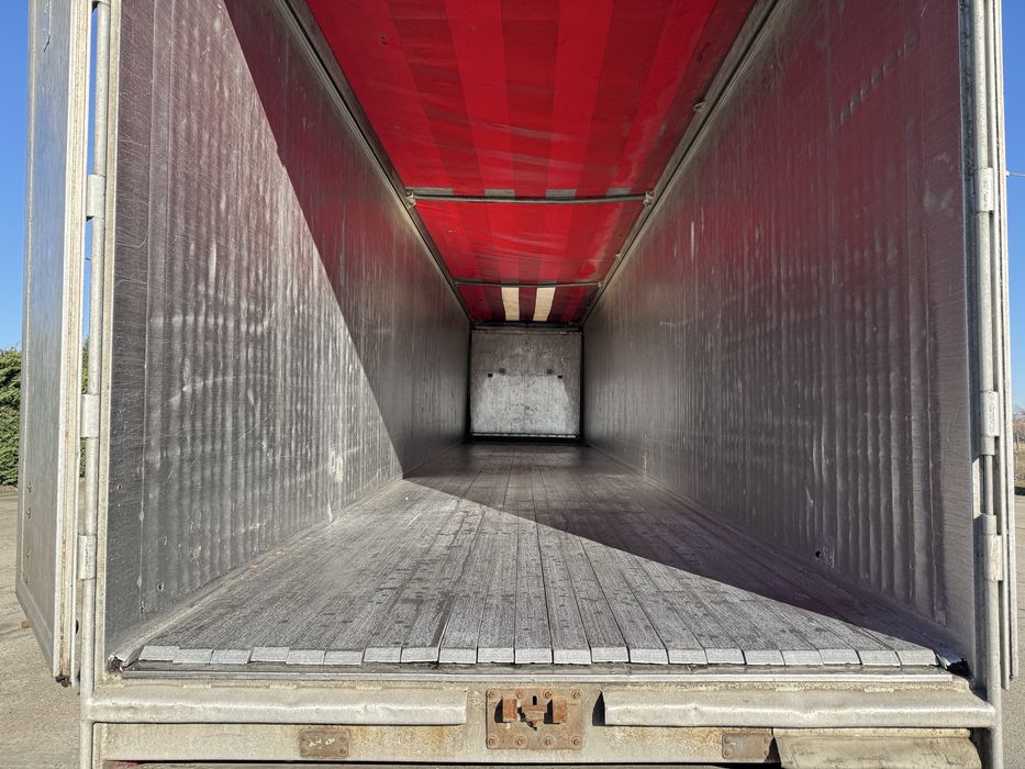 Semiremorca Walking Floor 2013