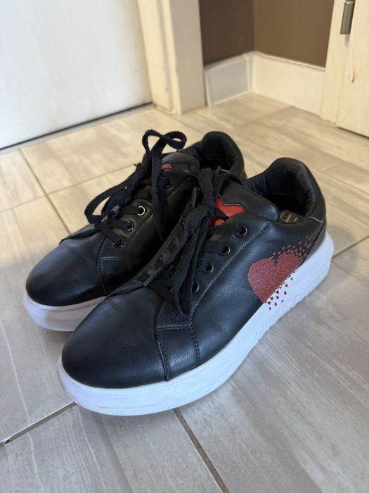 Love moschino обувки.Използвани