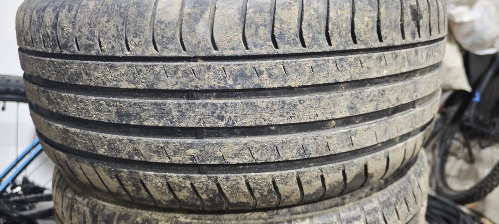 Продам комплект летней резины 225/45/18