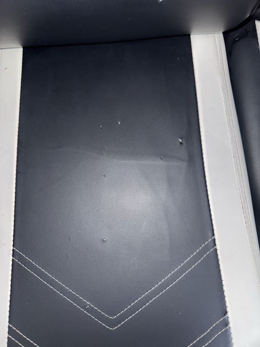 Очень удобный Игровой стул