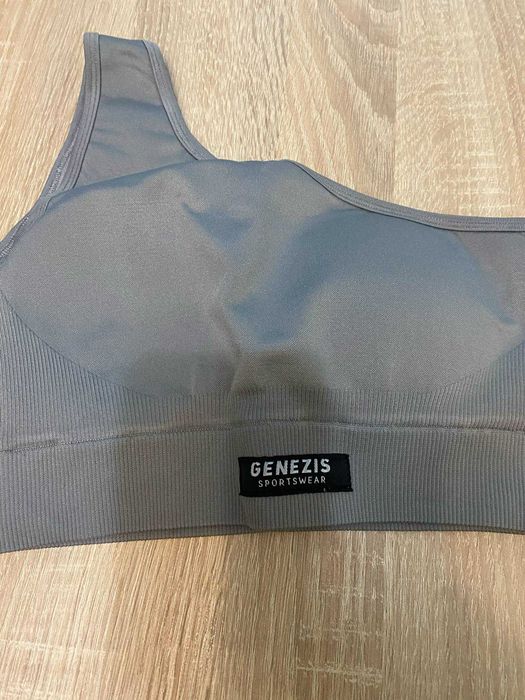 Спортни екипи на GENEZIS