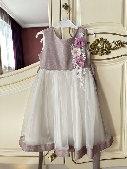 Детские бальные платья