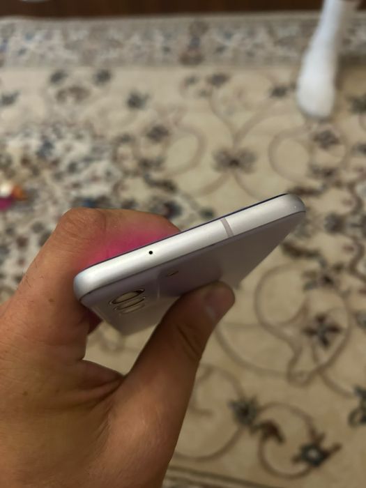 Продам Samsung S21 FE 5G