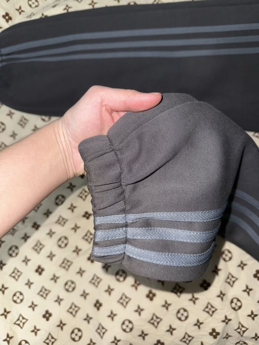 Трико «Adidas». Размер L. Уни.