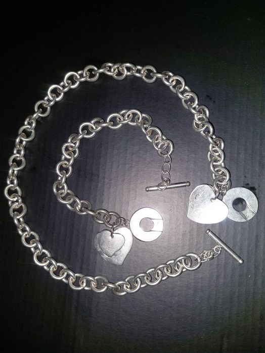 Супер изгодно! Комплект посребрени колие и гривна дамски.