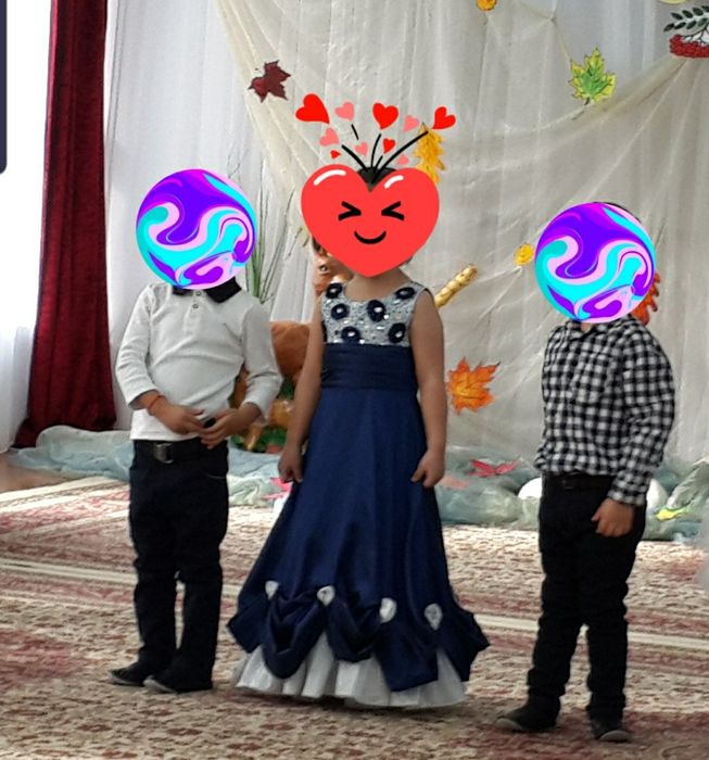 Платье нарядное. Размер 5-6лет