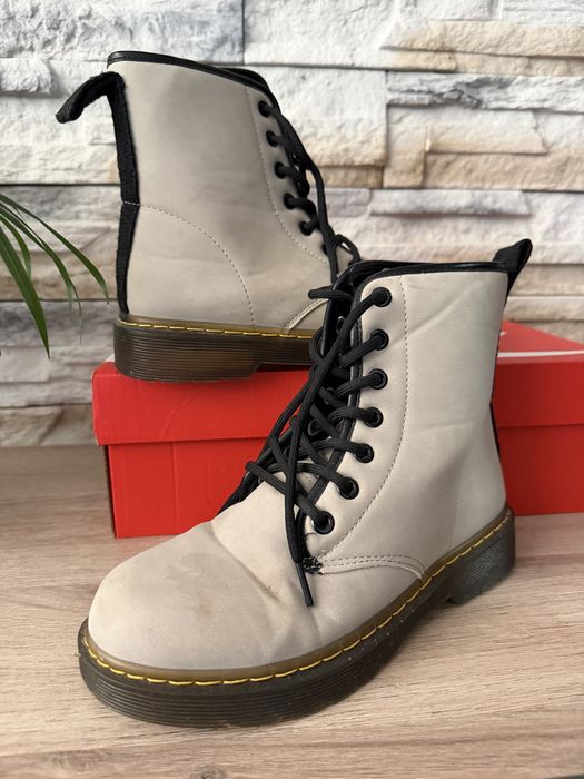 Зимни дамски боти