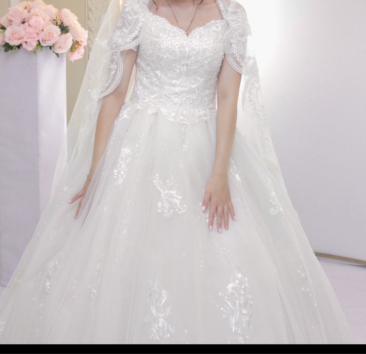 Свадебное платье