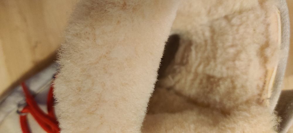 Ghete UGG, bej/nude, originale, mărimea 38