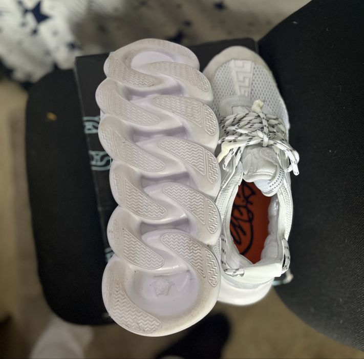 Versace Chain reaction