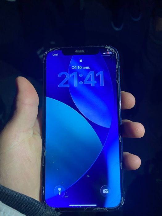 Iphone 12 64 talik 79% radnoy usta kormaagn ayb yoq