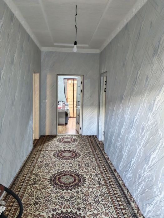 Xovli sotiladi 1.6 sotok 5ta hona