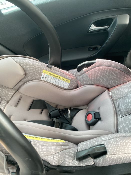 Продам коляску с автокреслом