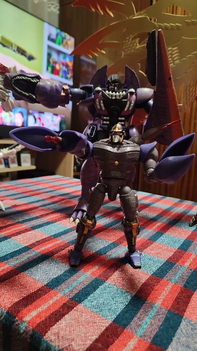 MP 43 TM01 KO Transformers Beast Wars Megatron