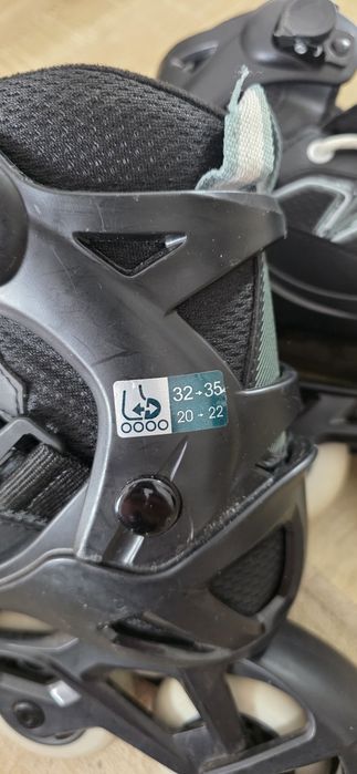 Role Oxelo pentru copii - marime 32-35, negre.