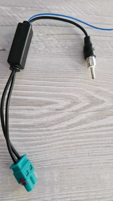 WV Dual Head Fakra RF Antenna Converter Cable