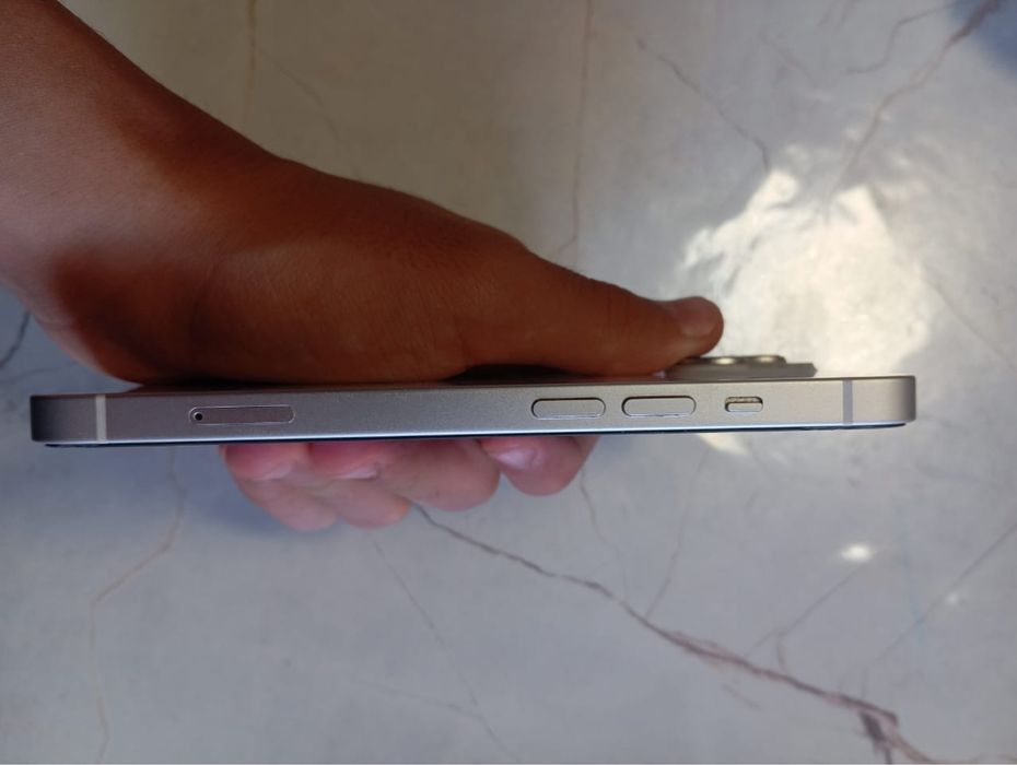 Iphone 14 белого цвета